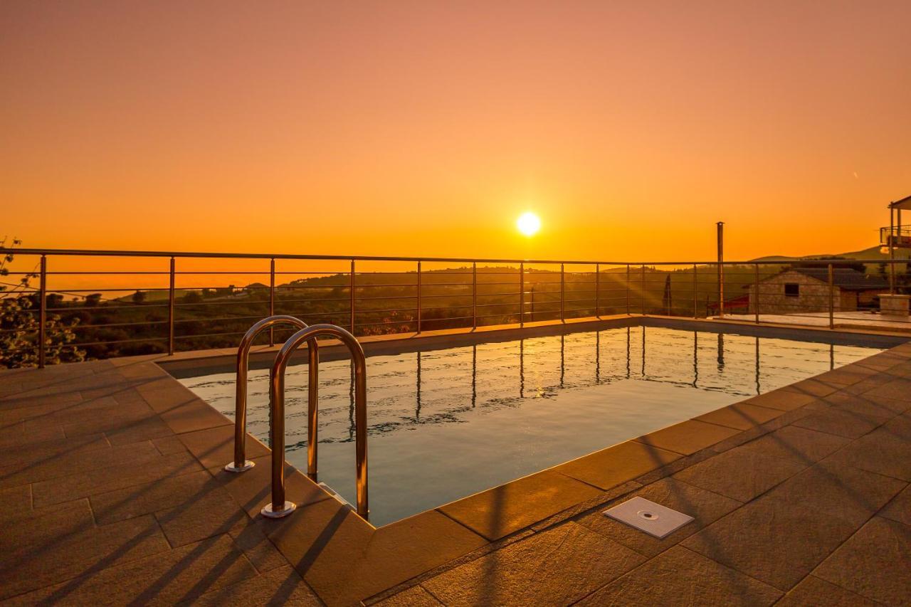The View Villa Maries  Bagian luar foto